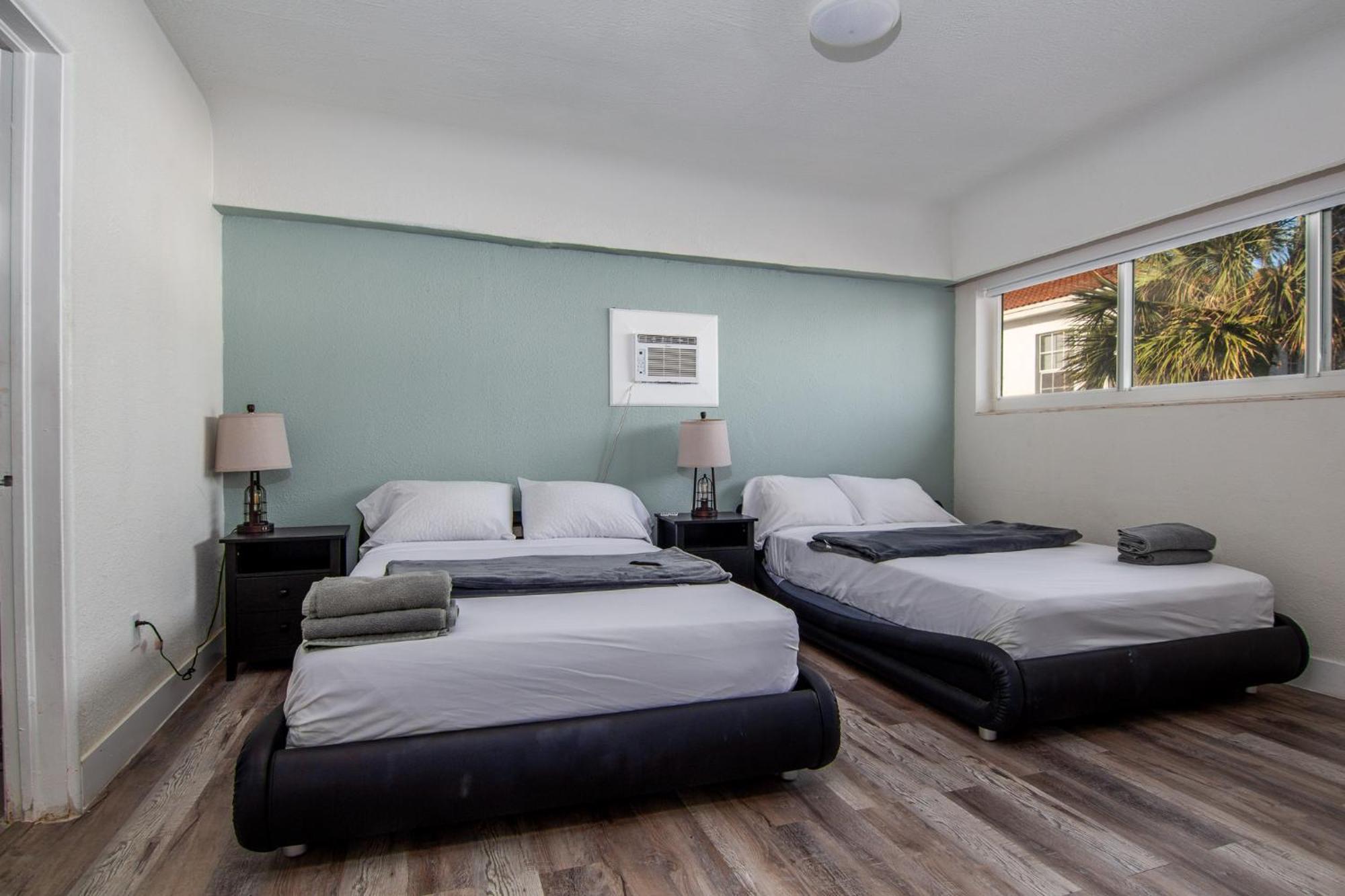 Pousada Suites Hollywood Zewnętrze zdjęcie